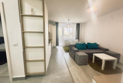 Apartament cu 2 camere semidecomandat, mobilat în Tractorul - 3