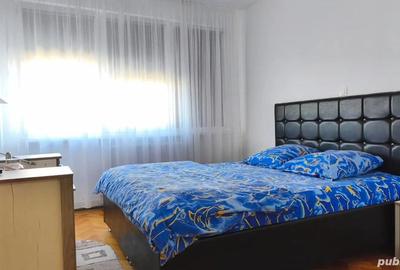 Apartament cu 3 camere decomandat în Ultracentral