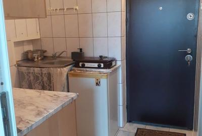 Garsonieră semidecomandată în Abator - 3