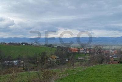 Teren de 4669 mp, în Girișu de Criș - 1