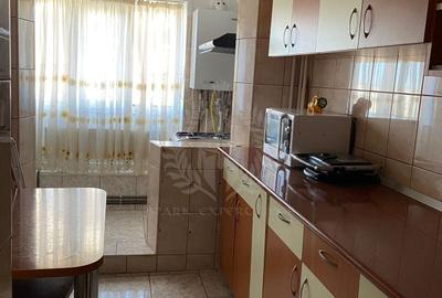 Apartament cu 2 camere decomandat, mobilat în Republicii - 2