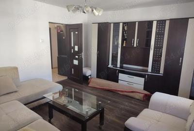 Apartament cu 2 camere decomandat în Micro 20 - 8