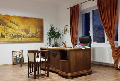 Apartament cu 4 camere semidecomandat în Central - 7