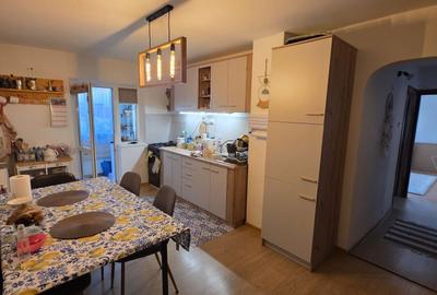 Apartament cu 4 camere decomandat în Ampoi 3 - 2