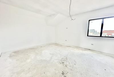 Duplex cu 4 camere cu Canalizare în Moșnița Veche - 14