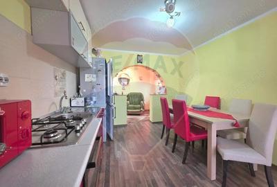 Casă cu 2 camere cu Teren 1440 Mp în Sud - 2