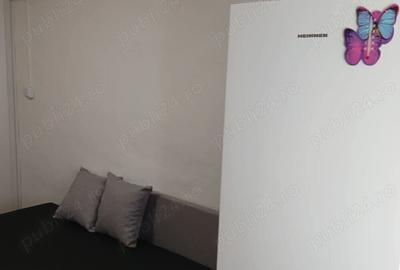 Inchiriez camera la casa intrare separata Inchiriez camera la casa intrare separata - 2