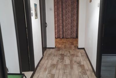 Ofer spre închiriere apartament 2 camere decomandat zona Turda - 11