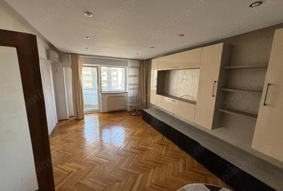 Vanzare Apartament 2 Camere Stradal Bulevardul Decebal - 1