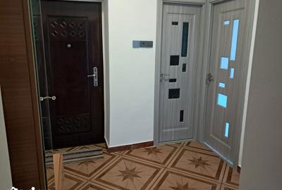 Apartament cu 3 camere decomandat în Central - 3