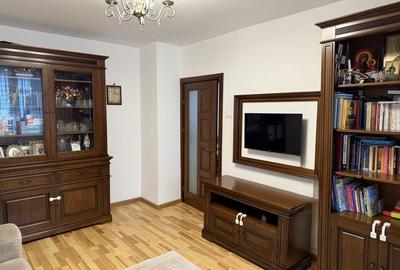Apartament cu 2 camere decomandat în Ciritei - 2