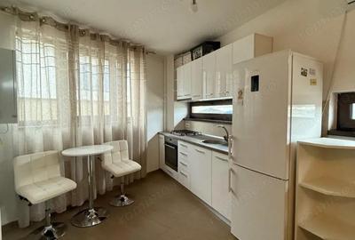 Apartament cu 2 camere semidecomandat în Dumbrăvița - 3