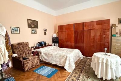 Casă cu 2 camere în Sârbi