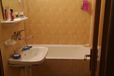 Apartament cu 3 camere decomandat în Central - 3