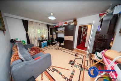 Apartament cu 2 camere semidecomandat în C5 - 9