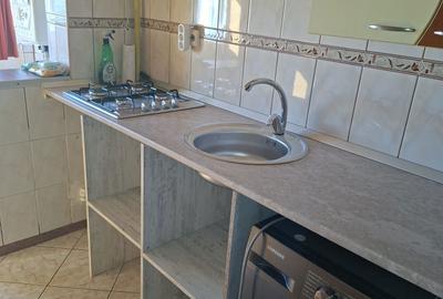 Garsonieră decomandată în Micro 20 - 1