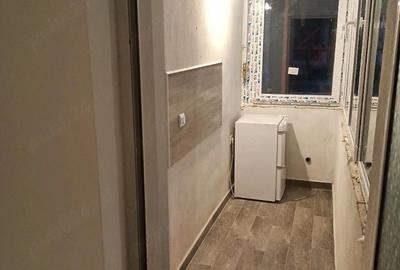 Garsonieră decomandată în Central - 4