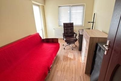 Apartament cu 4 camere decomandat în Dacia - 8
