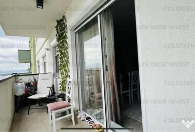 Apartament cu 3 camere semidecomandat în Tractorul - 10