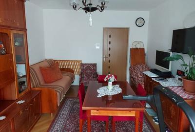 Apartament cu 2 camere decomandat în Tudor - 2