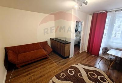 Garsonieră decomandată în Depozitelor