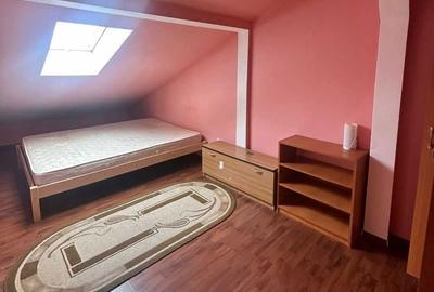 Apartament cu 2 camere semidecomandat în Central - 3