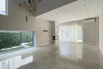 Casă individuală cu 4 camere cu Canalizare în Central - 3