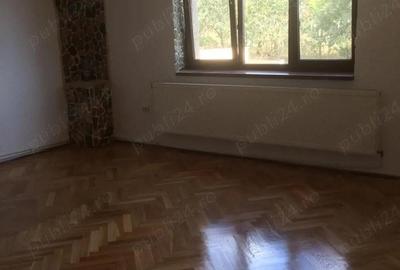 Casă cu 3 camere în Central - 6