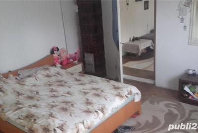 Casă cu 5 camere cu Teren 1180 Mp în Mehala - 1