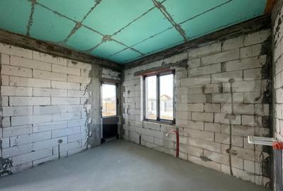 Casă cu 3 camere cu Teren 339 Mp în Central - 9