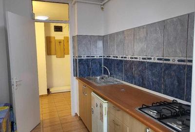 Apartament cu 2 camere decomandat în Republicii - 5