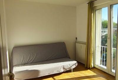 Apartament cu 3 camere semidecomandat în Decebal