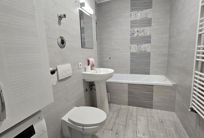 Coresi -Bloc Maurer M9, etajul 1, mobilat, parcare - 16