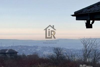 Casă cu 4 camere cu Teren 350 Mp în Bucium - 2