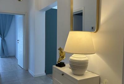 Apartament cu 3 camere decomandat în Central - 1