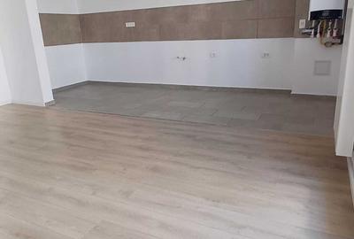 Apartament cu 2 camere decomandat în Central - 4