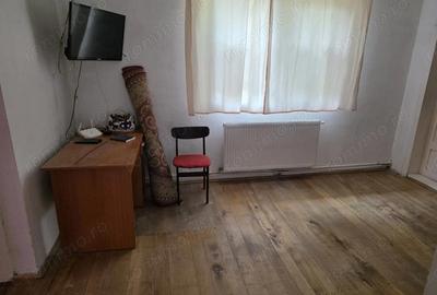 Casă cu 4 camere în Central - 6