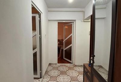 Apartament cu 3 camere decomandat în Central - 2