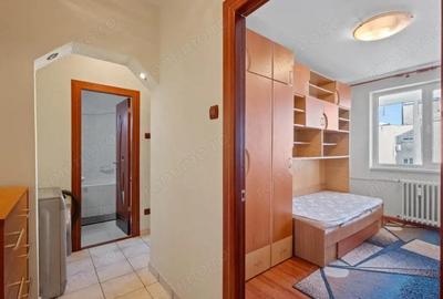Apartament 3 Camere Decomandat Piata Valea Ialomitei - 1