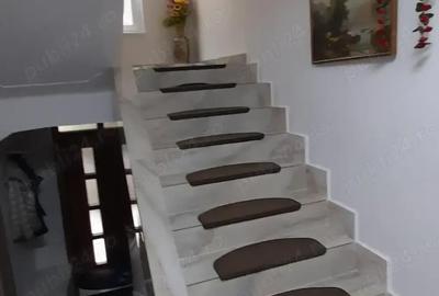 Casă cu 4 camere cu Teren 300 Mp în Central - 9