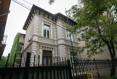 Piata Lahovari vila deosebita - 10