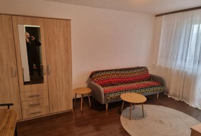 Apartament de 2 camere modern, decomandat, 10 minute de metrou - Drumul Taberei - 1