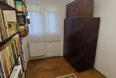 Apartament cu 2 camere nedecomandat în Libertății