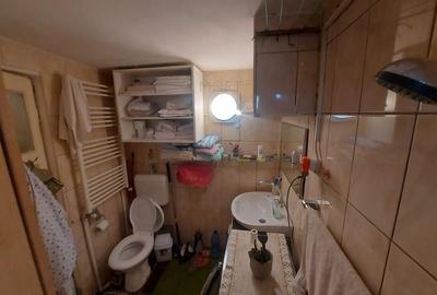 Casa curte || 2 camere || Banu Manta || Titulescu || Piata Victoriei - 31