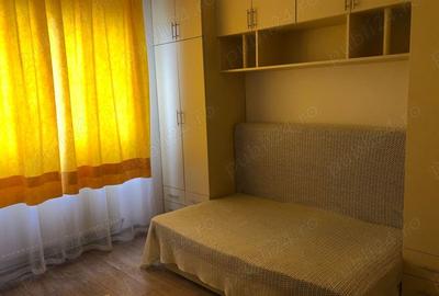 Dau in chirie apartament 3 camere 400 - 4