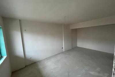 SUPERB > Garsoniera Bloc Nou > Metrou Berceni > Mutare Februarie 2026 - 2