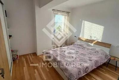 Apartament de vanzare 3 camere - zona ISU - 5
