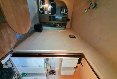 Apartament cu 2 camere nedecomandat în Lipova - 1