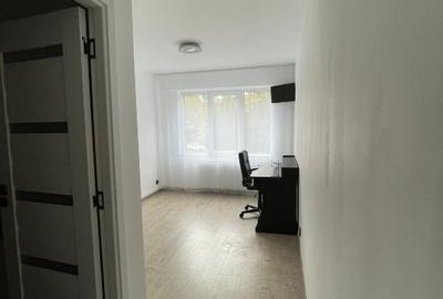 Apartament 4 camere, centru civic, etaj 1, Sanzienelor - 8