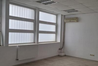 Spațiu comercial, de 200 mp, în Olteniței